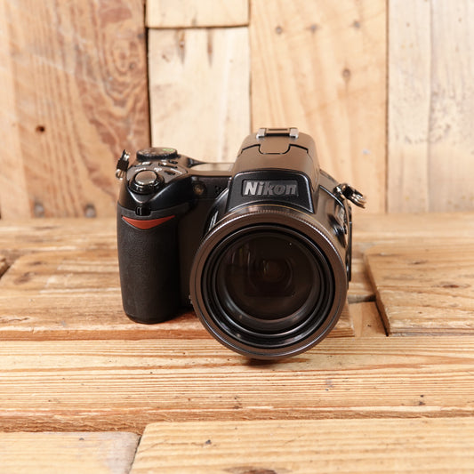 Used Nikon Coolpix 8800 Camera