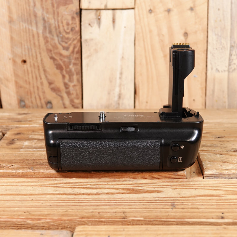 Used Canon BG-ED3 Battery Grip for  EOS D30 D60 & 10D
