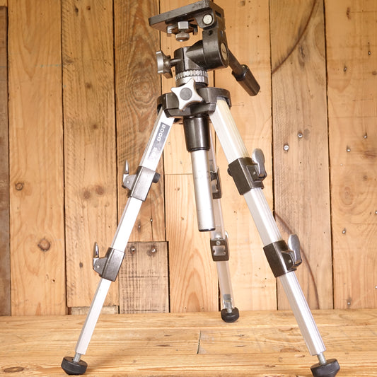 Used Kenlock 2000 Sturdy Compact Tripod