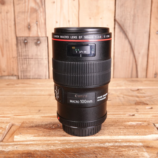 Used Canon EF 100mm f2.8 L Macro IS USM Lens
