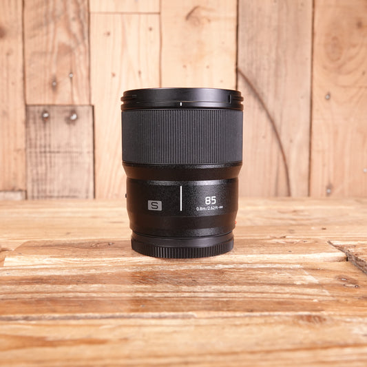 Used Panasonic Lumix S 85mm F1.8 L mount lens