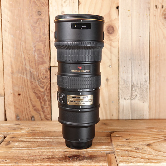 Used Nikon 70-200mm f2.8 G ED VR Lens