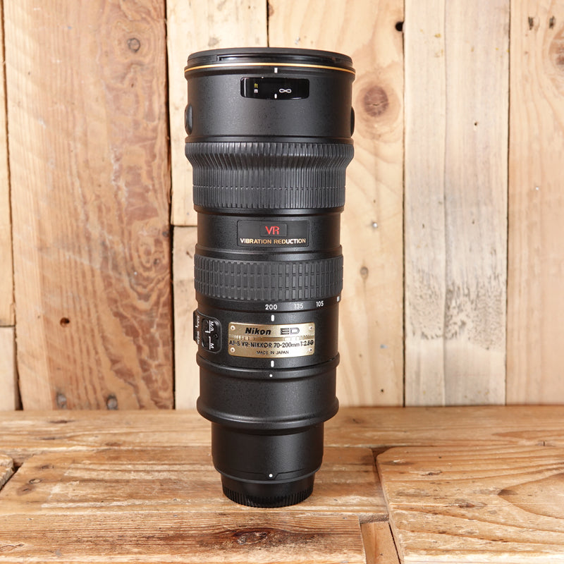 Used Nikon 70-200mm f2.8 G ED VR Lens