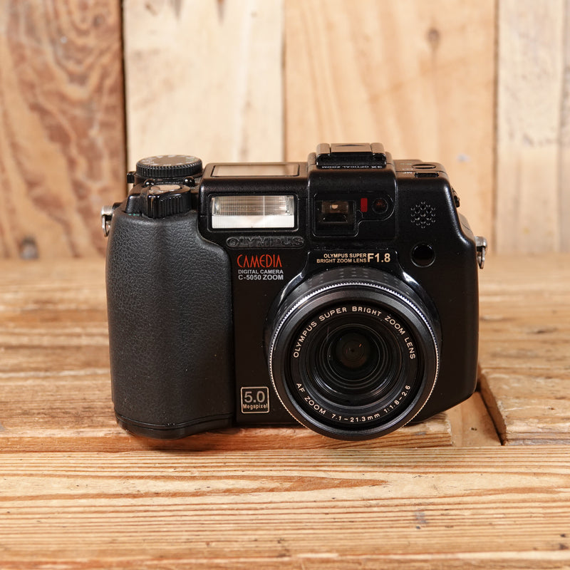 Used Olympus Camedia C-5050 Camera