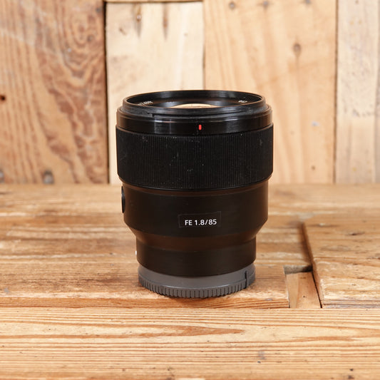 Used Sony FE 85mm F1.8 Lens