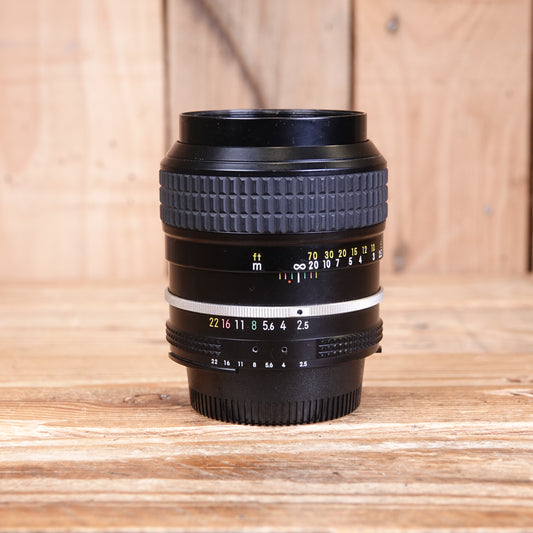 Used Nikon MF 105mm F2.5 Manual Focus Ai Lens