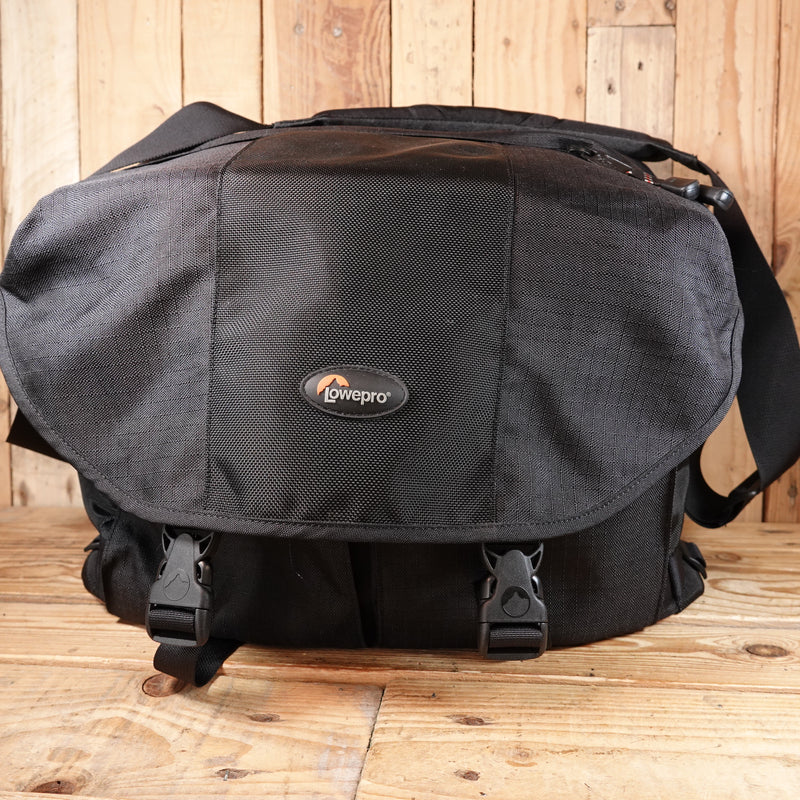 Used Lowepro Stealth Reporter D650 AW Bag