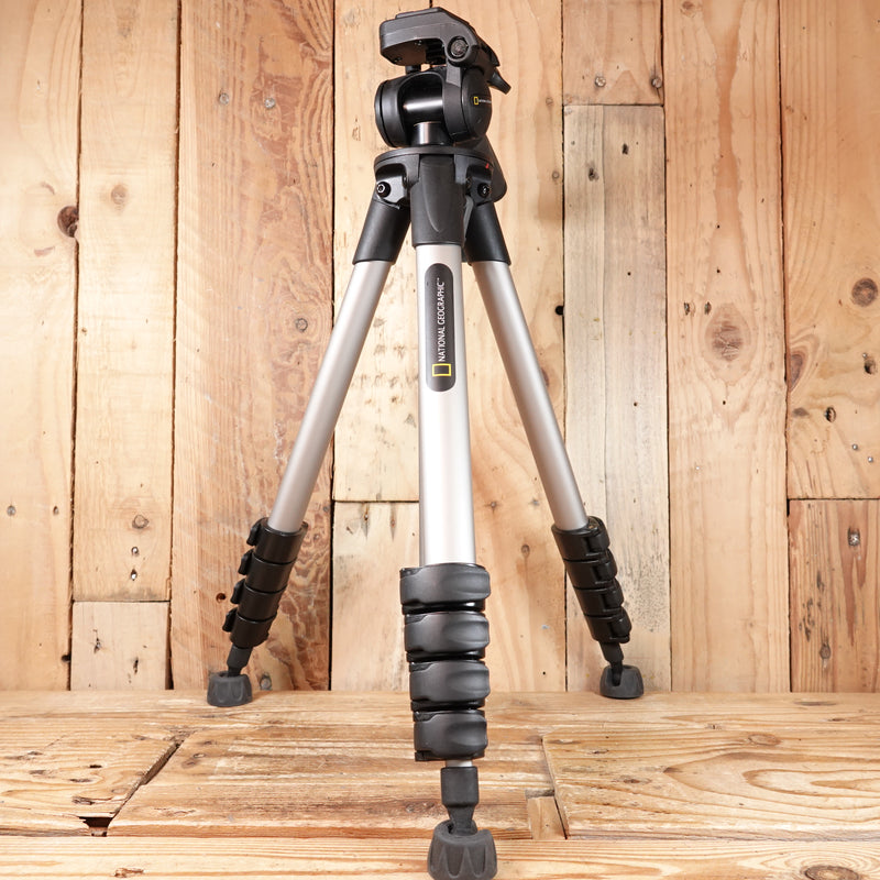 Used National Geographic Tripod NGTT2