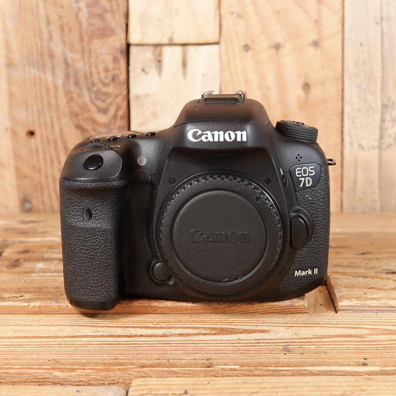 Used Canon EOS 7D Mark II Digital SLR Camera Body