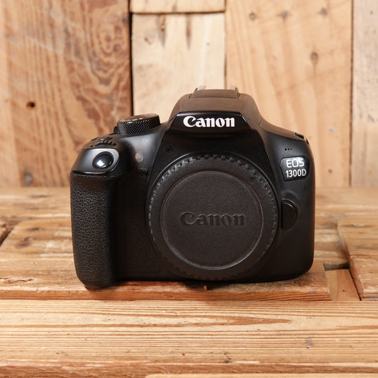 Used Canon EOS 1300D DSLR Camera Body