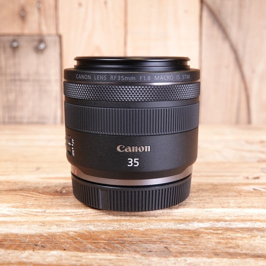 Used Canon RF 35mm F1.8 Macro IS STM Lens