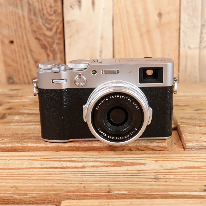 Used Fujifilm X100V Silver Digital Camera