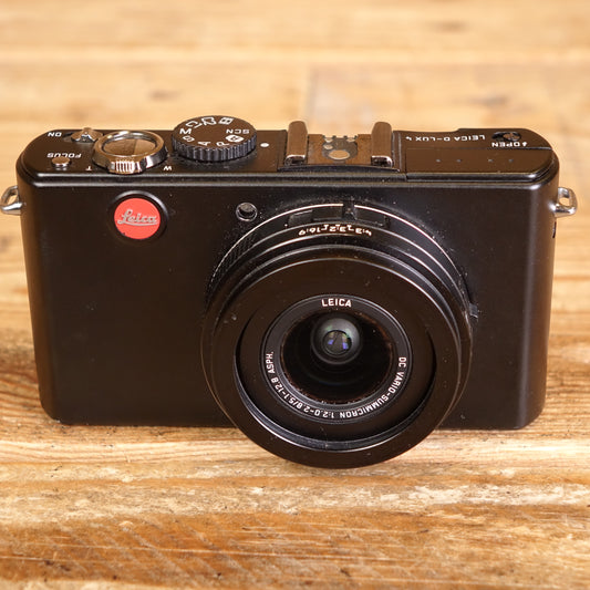 Used Leica D-Lux 4 Compact Camera