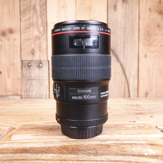 Used Canon EF 100mm F2.8 L Macro IS USM Lens