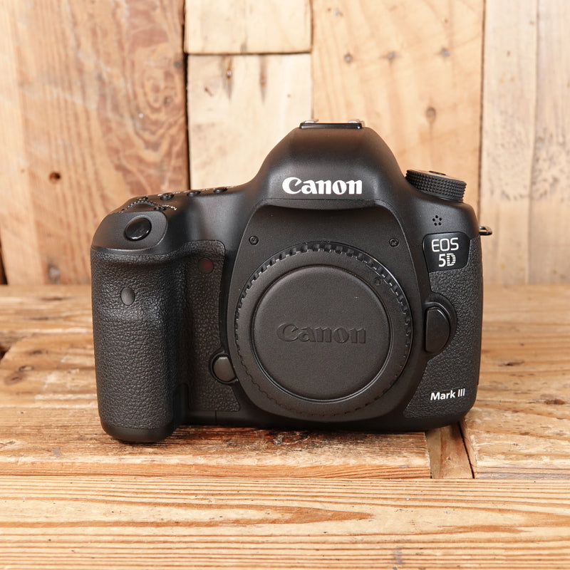 Used Canon EOS 5D Mark III Digital SLR Camera Body