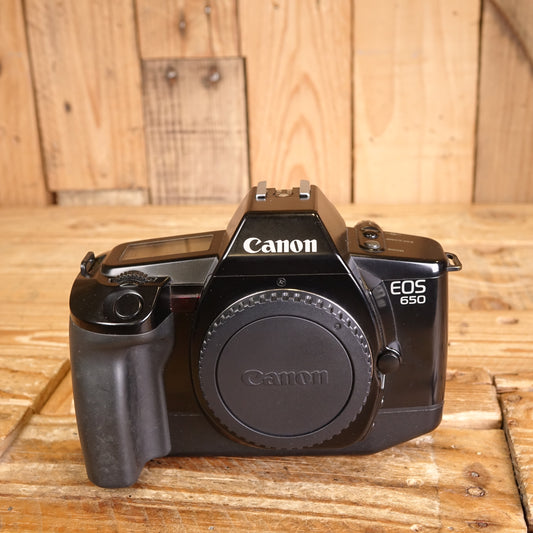 Used Canon EOS 650 35mm AF SLR Camera Body