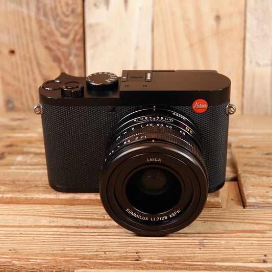 Used Leica Q2 Black Camera - 19050