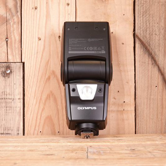 Used Olympus FL-900R Electronic Flash