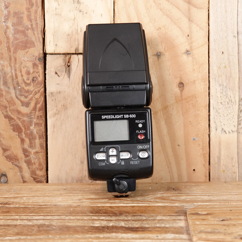 Used Nikon SB-600 Speedlight Flash
