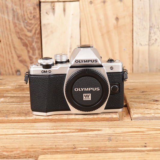 Used Olympus OM-D E-M10 Mark II Silver Digital Camera Body