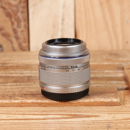 Used Olympus AF 14-42mm F3.5-5.6 II R MSC Silver Micro Four Thirds Lens