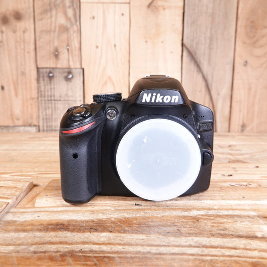 Used Nikon D3200 DSLR Camera Body