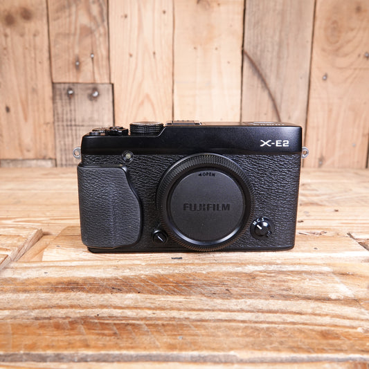 Used Fujifilm X-E2 Black Camera Body
