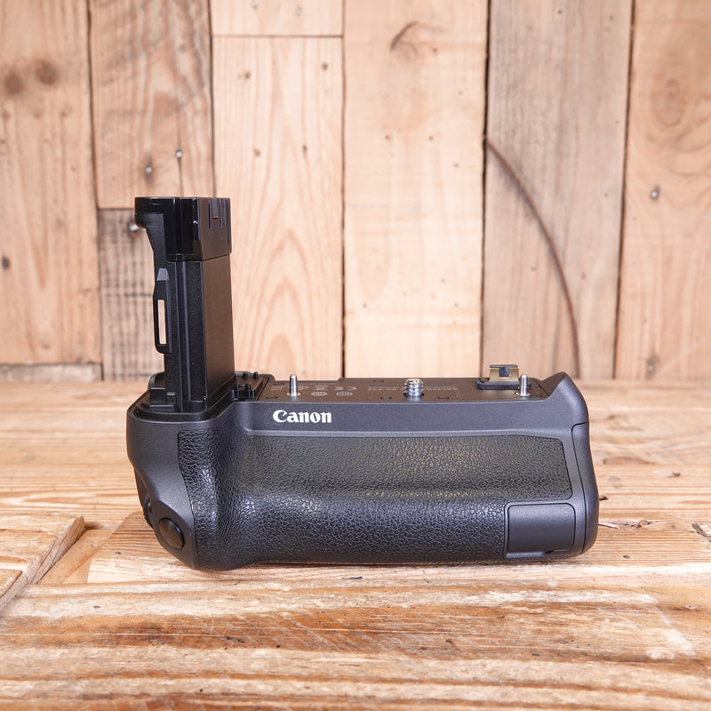 Used Canon BG-E22 Battery Grip