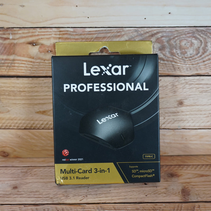 Lexar Professional Multi-Card 3-in-1 USB 3.1 Reader - Damage on the box