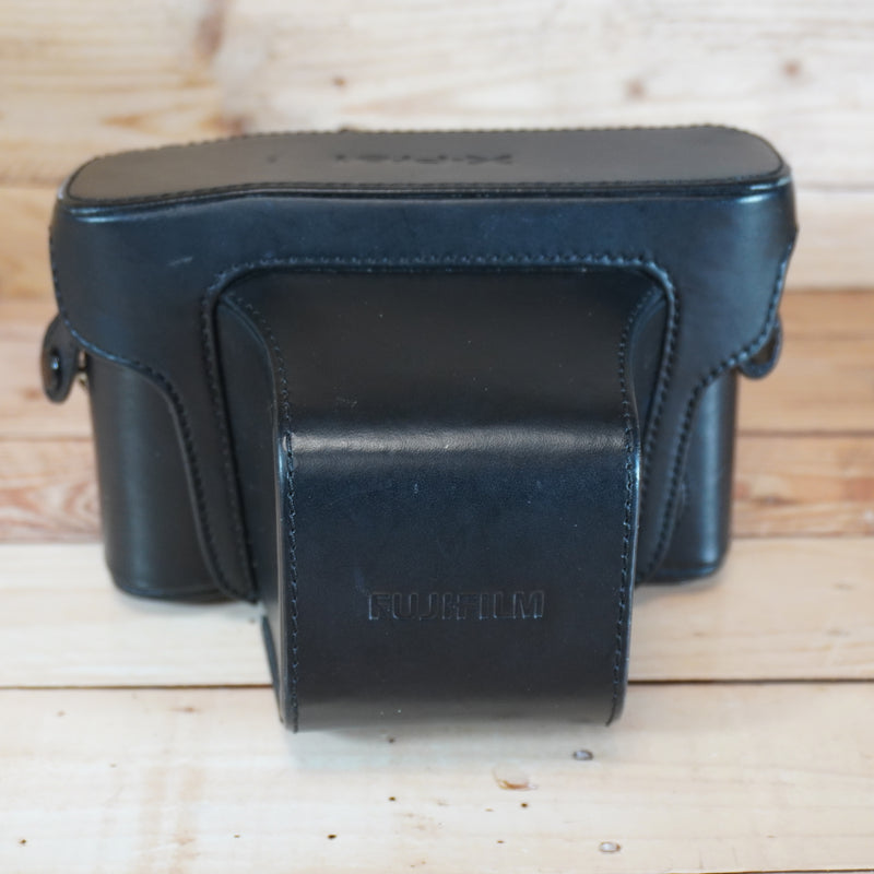 Used Fujifilm X-Pro 1 Black Leather Camera and Lens Case & Strap - No box