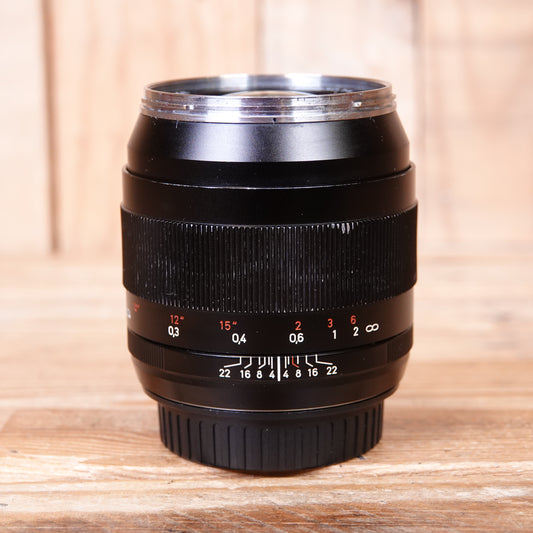 Used Carl Zeiss 28mm F2 T* Distagon ZE Lens - Manual Focus - Canon EF Fit Image 1