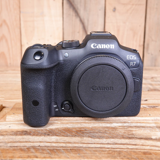 Used Canon EOS R7 Camera Body Image 1