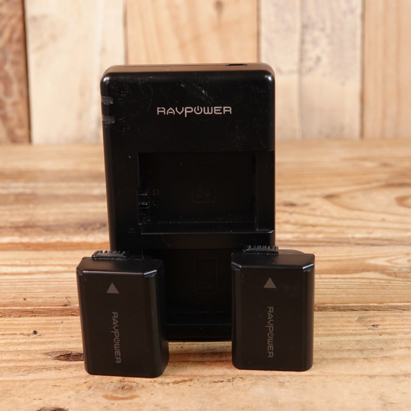 Used 2x NP-FW50 Batteries &Dual Charger For Sony Alpha A7 A7ii A6300 A6000