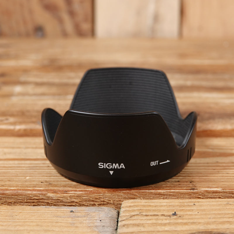 Used Sigma LH680-01 Lens Hood for 18-200mm 18-125mm 28-200mm 28-300mm