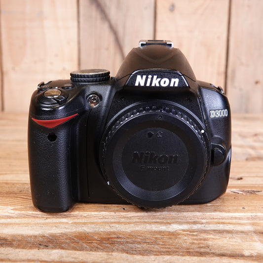 Used Nikon D3000 DSLR Camera Body