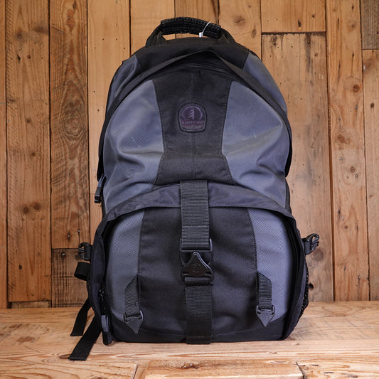 Used Tamrac Adventure 9 5549 Photo Backpack