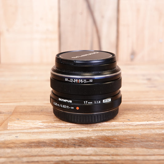 Used Olympus M.Zuiko 17mm F1.8 Lens