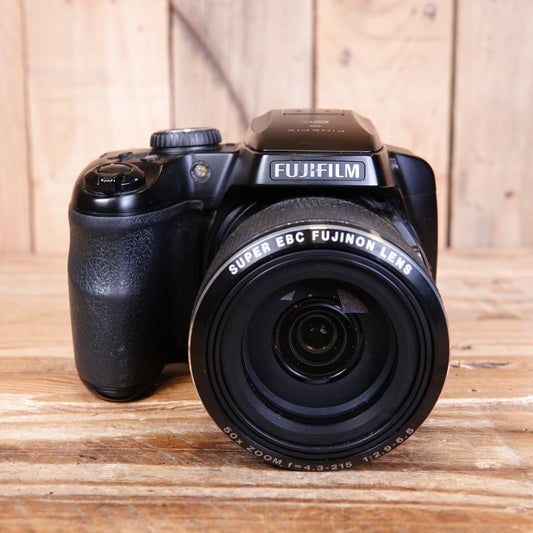 Used Fujifilm Finepix S9400W Bridge Camera