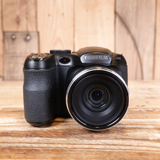 Used Fujifilm Finepix SP2950 Camera