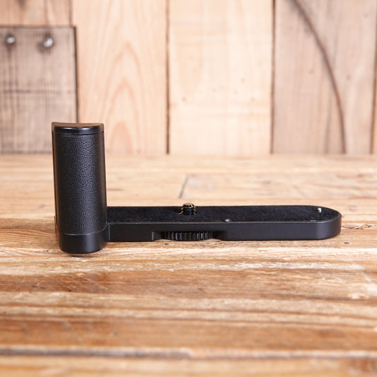 Used Leica Handgrip Black 18712 for Leica X1 and X2