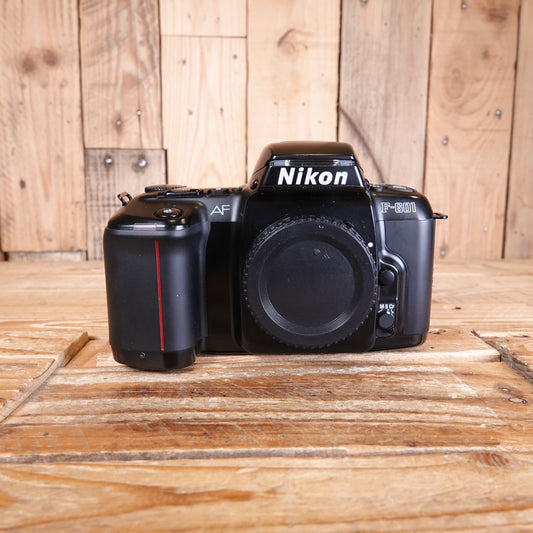 Used Nikon F-601 AF 35mm Film Camera