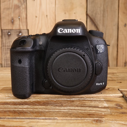 Used Canon EOS 7D Mark II Digital SLR Camera Body