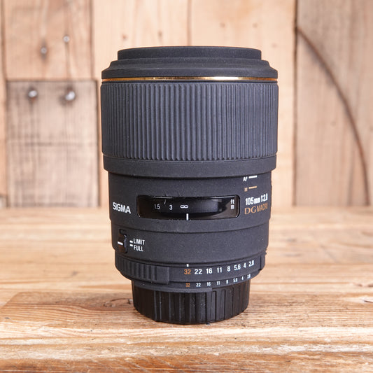 Used Sigma AF EX DG 105mm F2.8 Macro OS HSM Lens - Nikon Fit