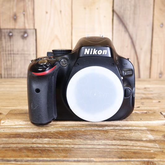 Used Nikon D5100 Digital SLR Body