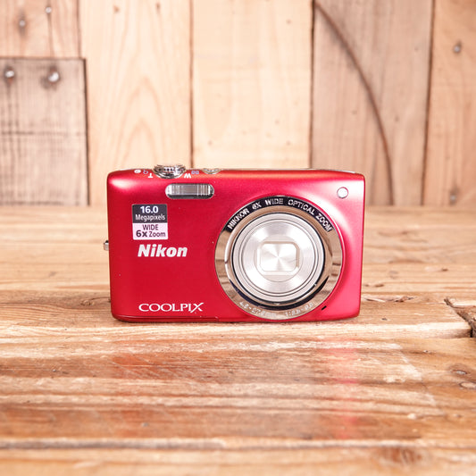 Used Nikon Coolpix S2700 Compact Camera - Red