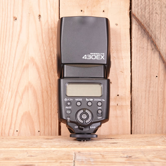 Used Canon 430EX Speedlite Flash