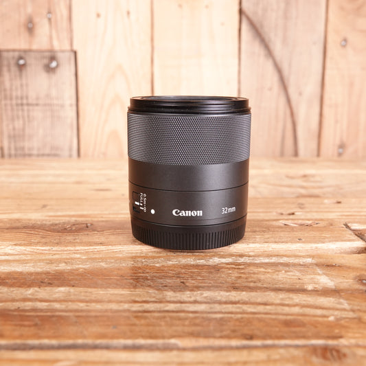 Used Canon EF-M 32mm F1.4 STM Lens