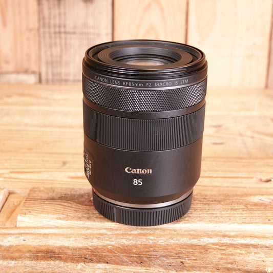 Used Canon RF 85mm F2 Macro IS STM Lens