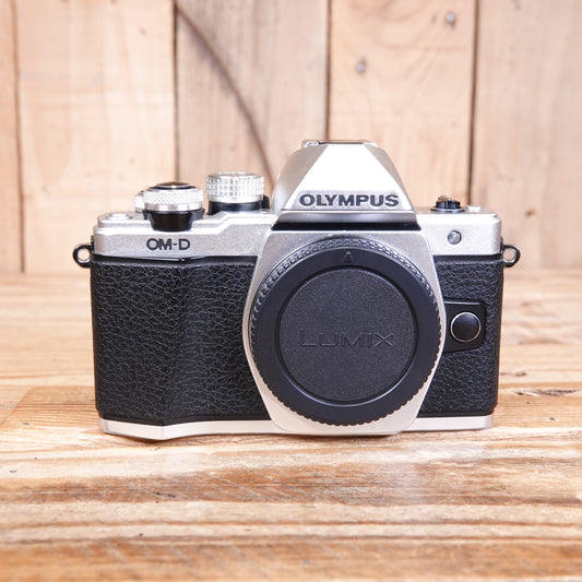 Used Olympus OM-D E-M10 Mark II Silver Digital Camera Body