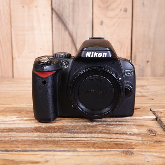 Used Nikon D40x D-SLR Camera Body